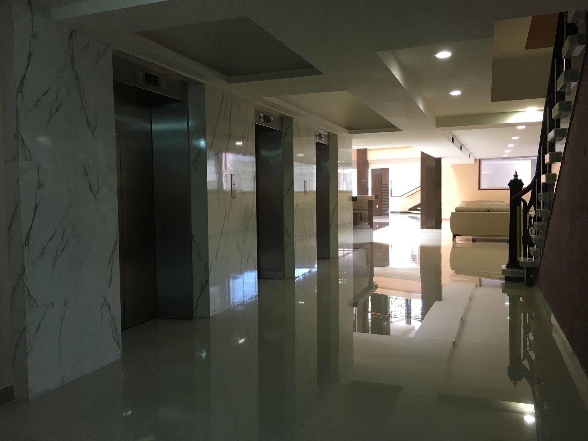 阿瓜斯卡连特斯瑞里商场酒店 阿瓜斯卡达特斯 外观 照片
